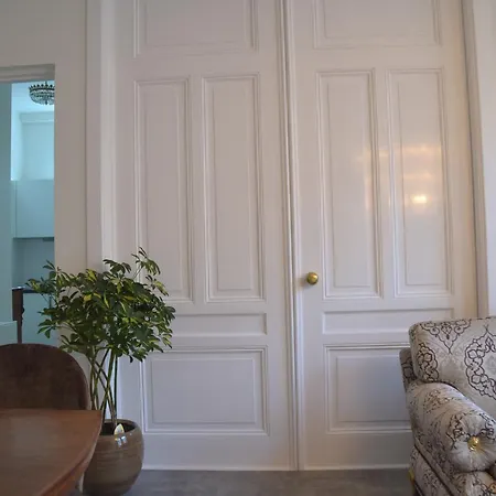 Apartman The Palace - R.q.c.